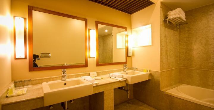 Hotel Hilltone Mount Abu Esterno foto