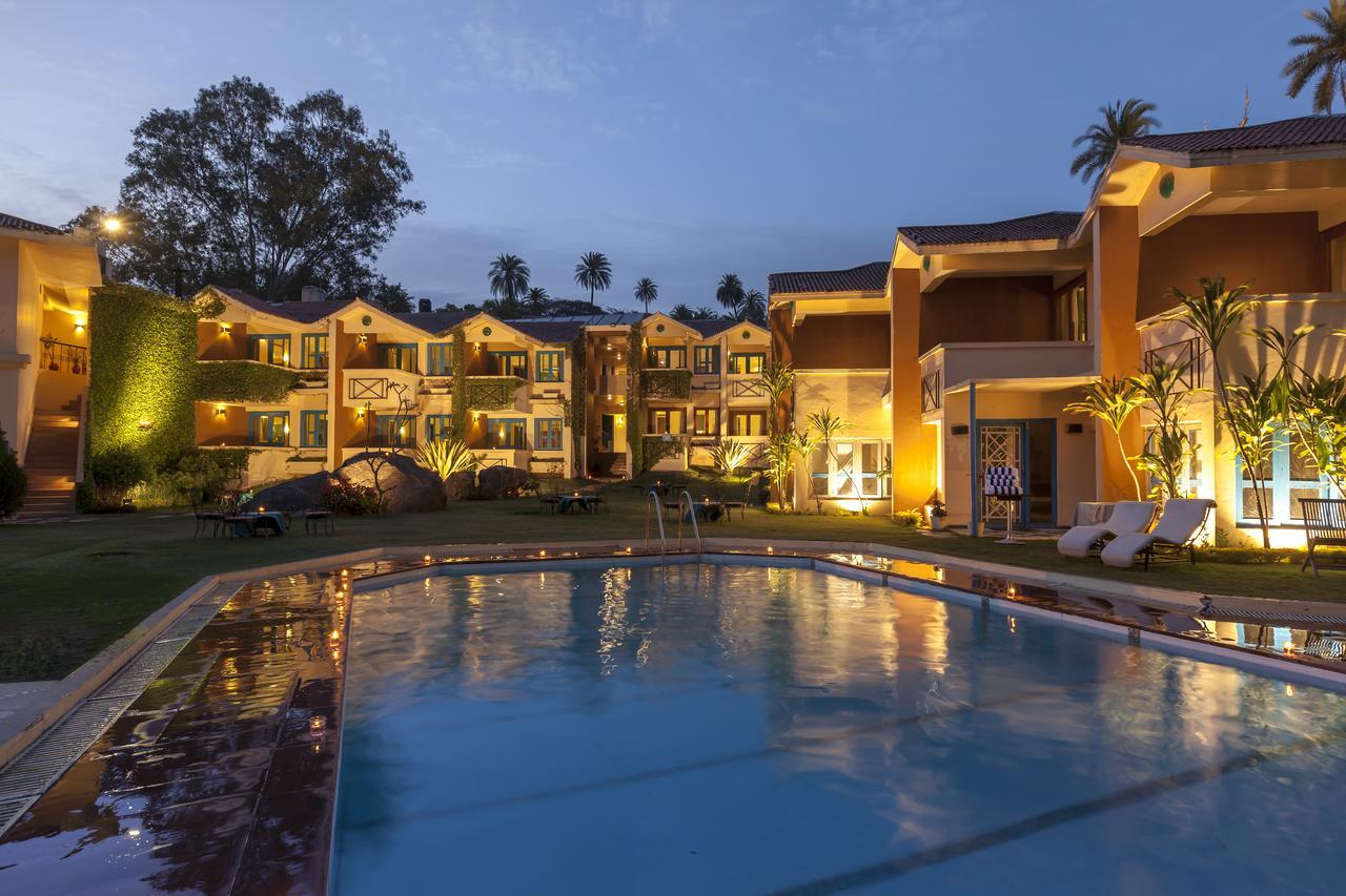 Hotel Hilltone Mount Abu Esterno foto